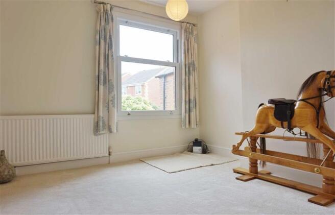 BEDROOM 2
