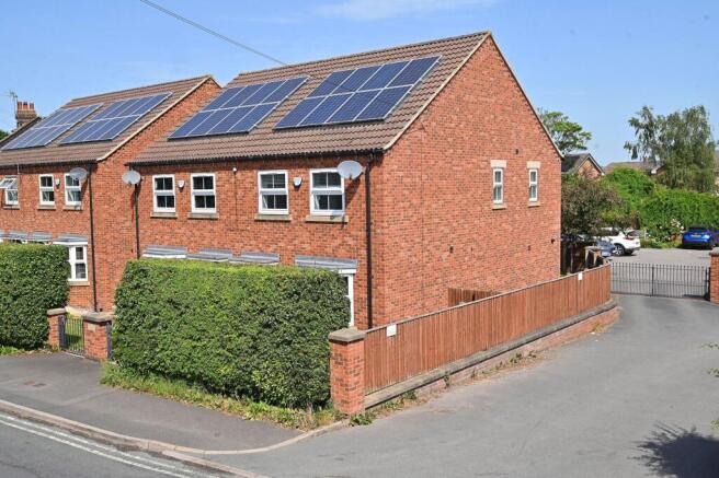 3 bed Semi-Detached for sale Image 7