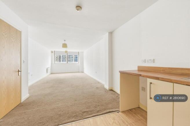 9.7m Long Kitchen/Lounge