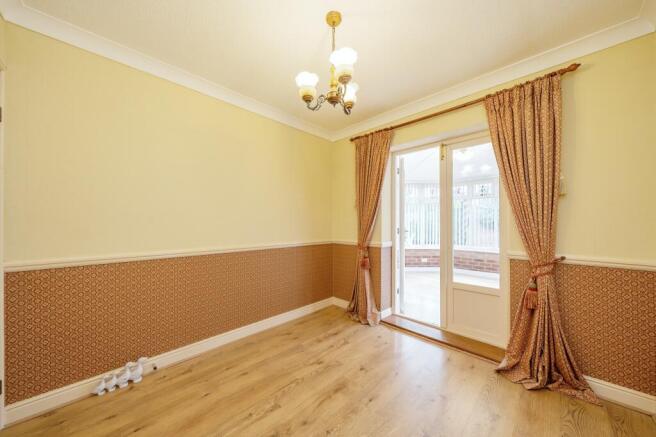 Bedroom Two/Dining