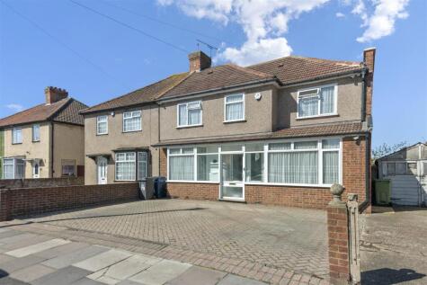 North Road, Southall