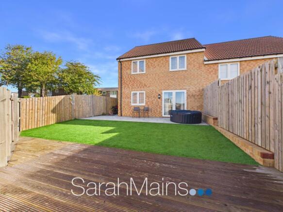 Chatton Grove, West Denton, Newcastle Upon Tyne, NE5 photo 4