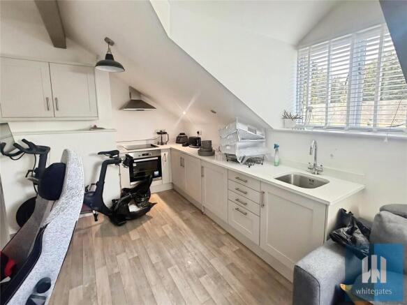 1 bed Apartment to rent Image 6