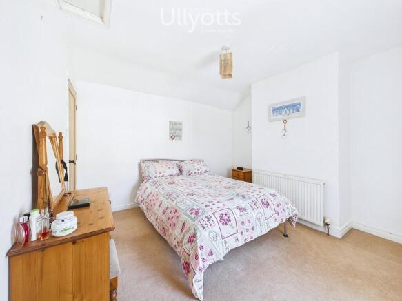 2 bed Terraced for sale Image 7