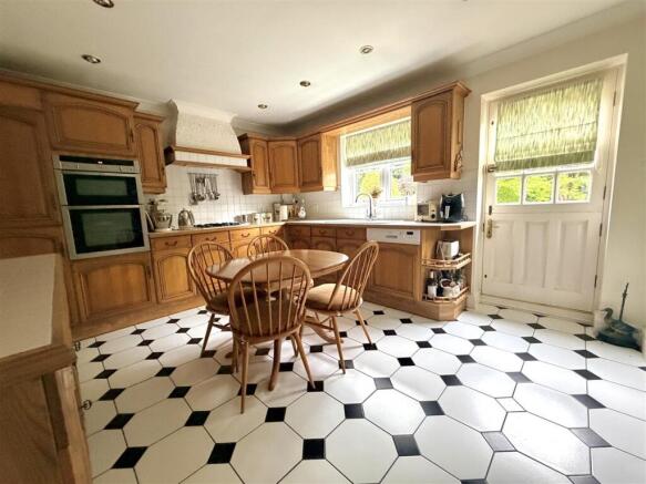 Breakfast Kitchen