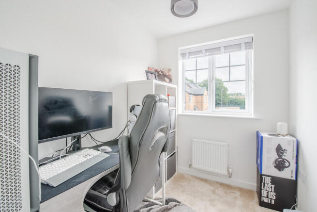 3 bed Semi-Detached for sale Image 10