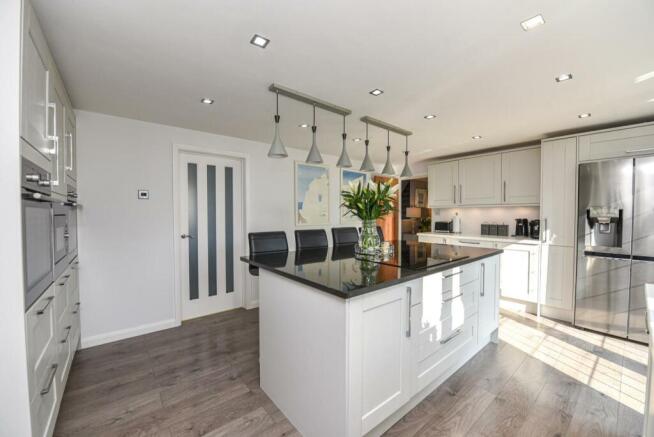 Kitchen-Breakfast Room