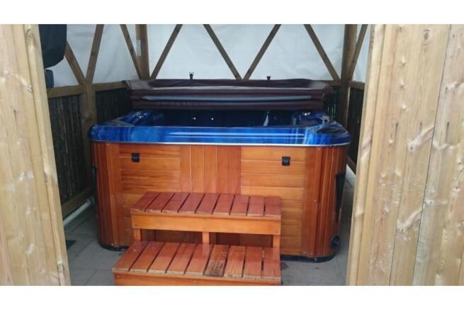 Hot Tub