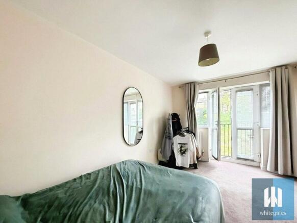 2 bed Apartment to rent Image 6