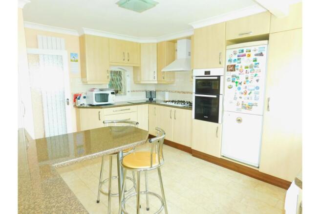 Kitchen / Breakfast