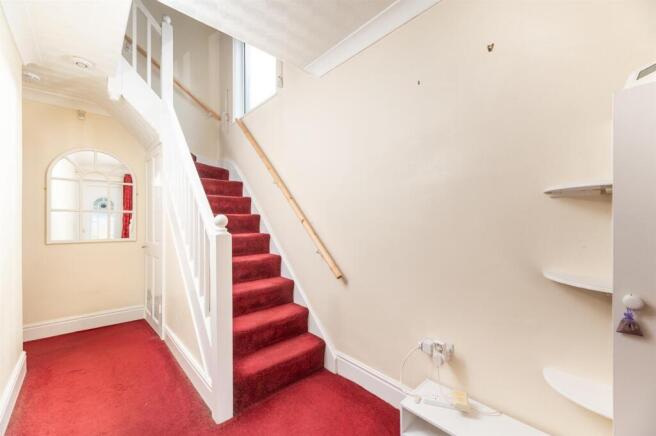 3 bed Semi-Detached for sale Image 6