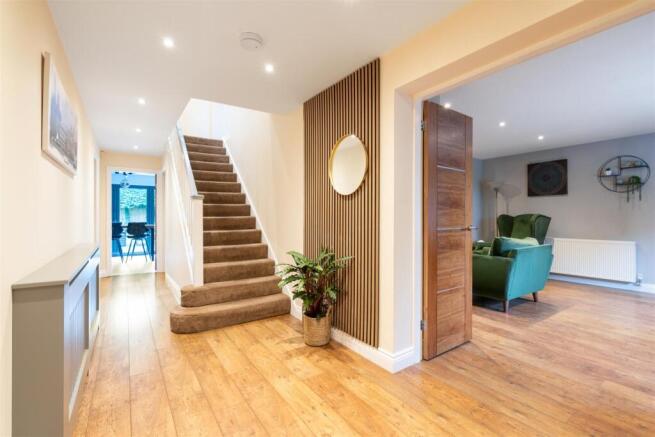 178 Dingle Lane_25.jpg