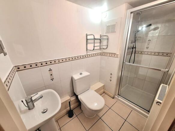 2 Double Bedrooms with En-suites