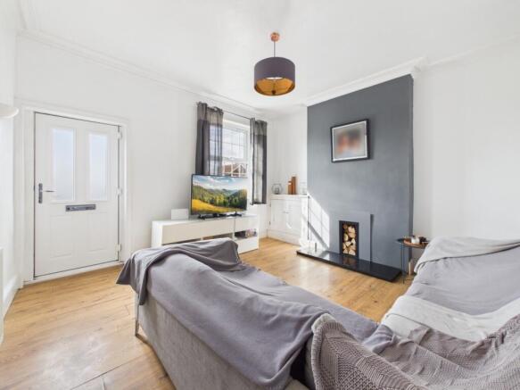 2 bed Terraced for sale Image 3