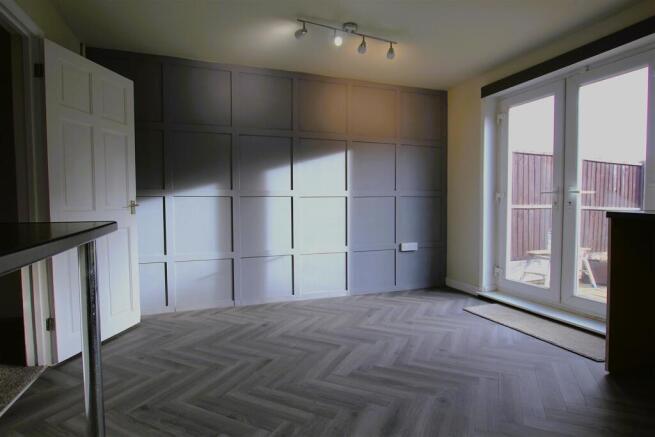 Winterton Close, Thurmaston, Leicester photo 4