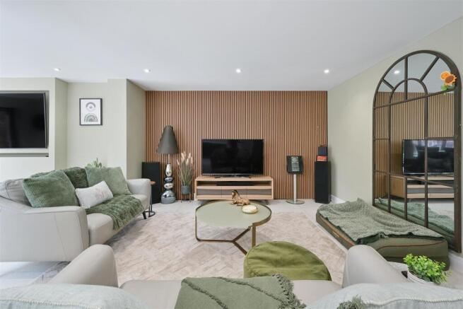 SHELVERS WAY, 93- (2).jpg