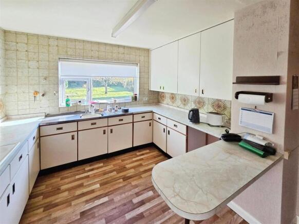 The Bungalow, Fir Tree, Crook photo 4