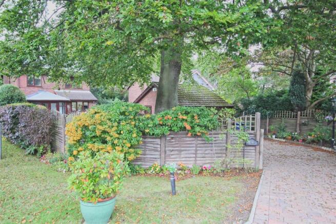 18 Fountain Close HESSLE (2)_lzn.jpg