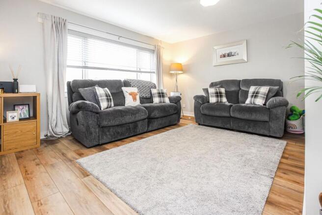 Kaimes Place, Kirknewton, EH27 photo 4