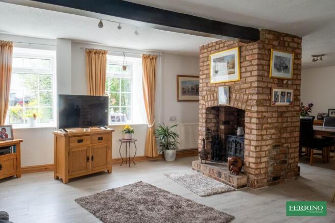 Open Plan Living /Dining Area