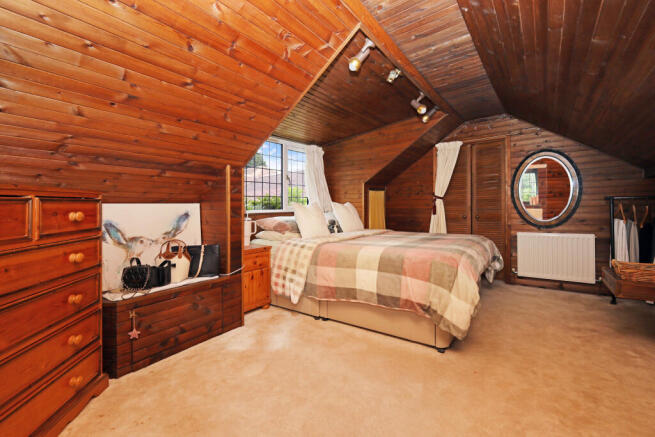 annexe bedroom.JPG