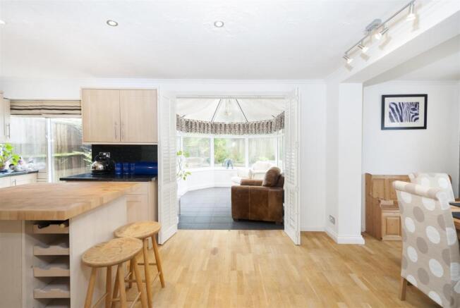 Kitchen/Breakfast/Co