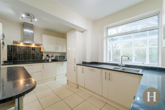 Hadleigh Estate Agents-37.jpg