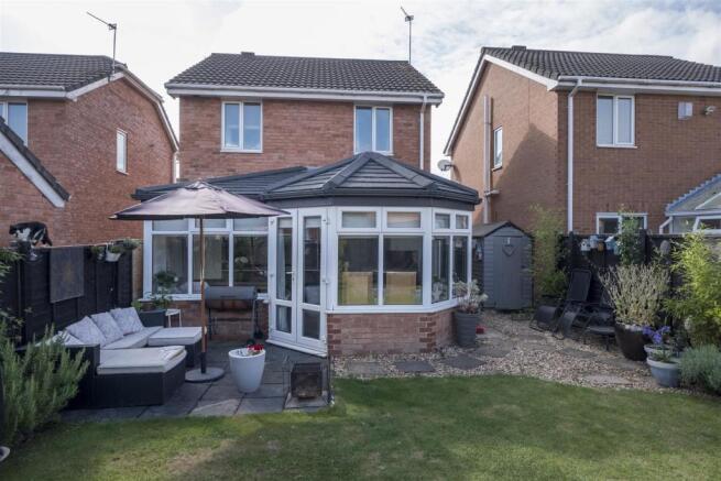 3 Tealby Close-023.JPG