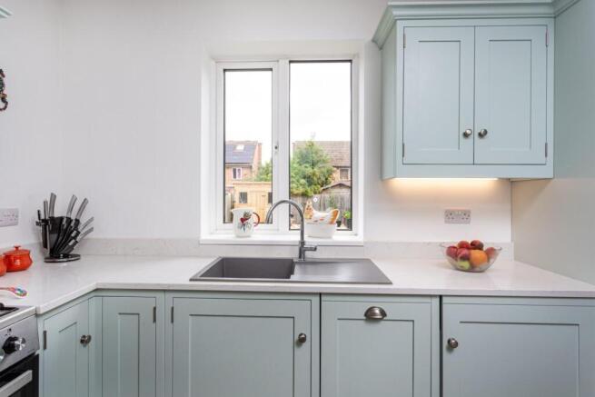 3 bed Semi-Detached for sale Image 7