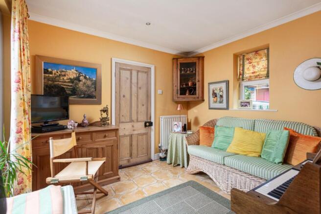 3 bed Detached for sale Image 8