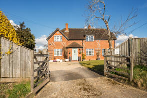 Nursery Cottage, Church Lane, Shinfield RG2 9DB