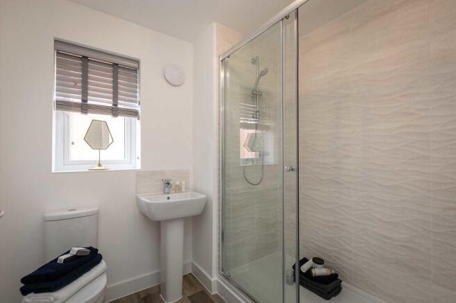 4 bed Detached for sale Image 10