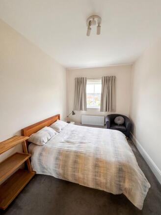 2 bed Apartment for sale Image 10