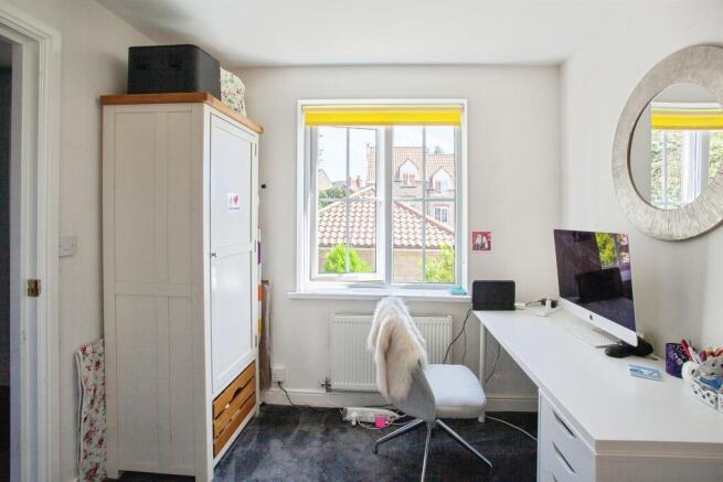 4 bed End of Terrace for sale Image 4
