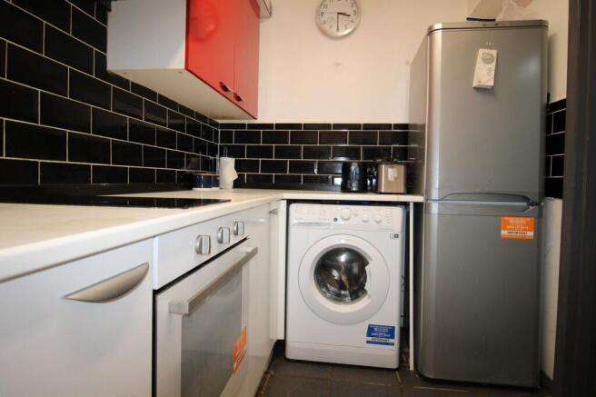 Park Mews, Park Drive, Whalley Range, Manchester. M16 0FD photo 3