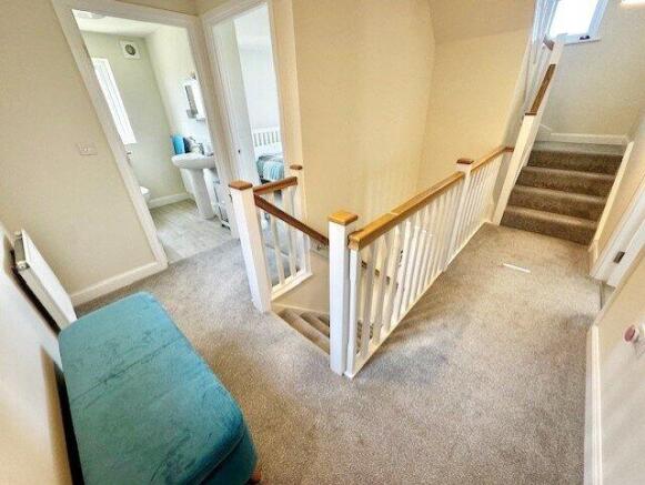 4 bed Detached for sale Image 12