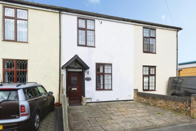 Oak Road, Leatherhead, Surrey, KT22 photo 4