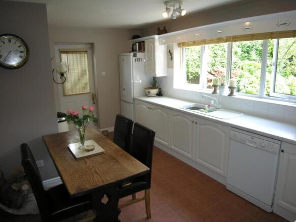 BREAKFAST KITCHEN