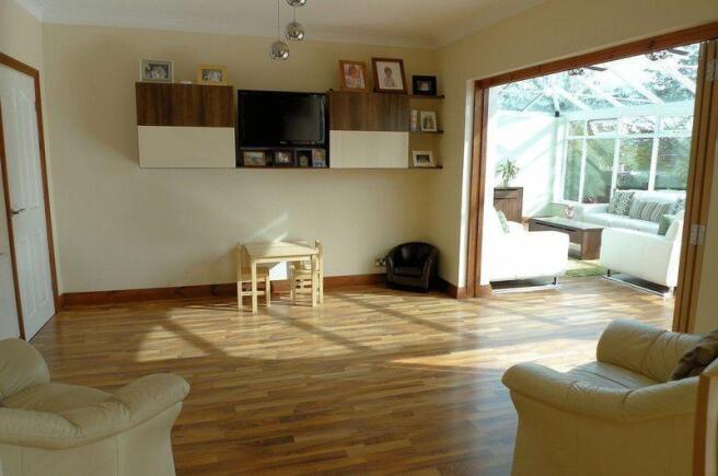 Sitting Room/...