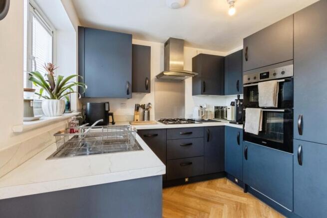 3 bed Semi-Detached for sale Image 5