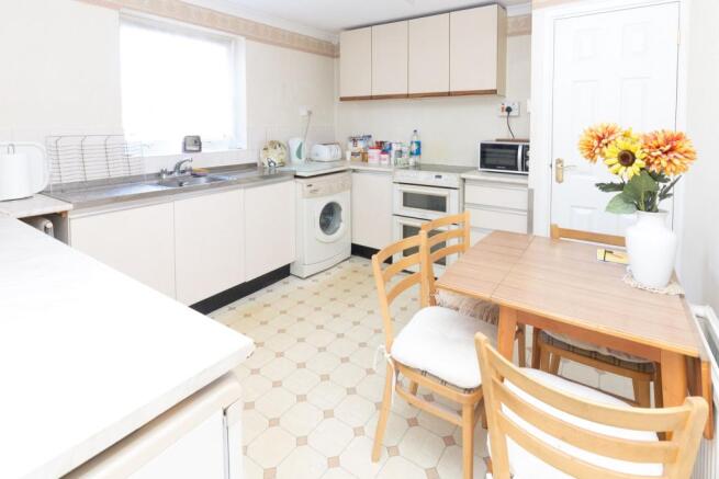 Kitchen/breakfast ro