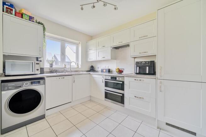 1438663-11-69d8edee2362a