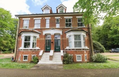 Abbey Hill, Netley Abbey, SO31