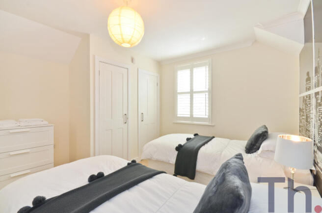 Bedroom 3 (2).JPG