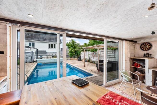 Pool House