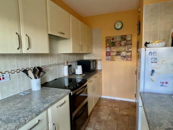 Kitchen..jpg