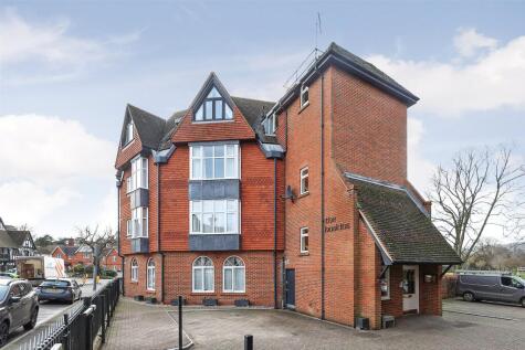 Station Road West, Oxted, Surrey, RH8