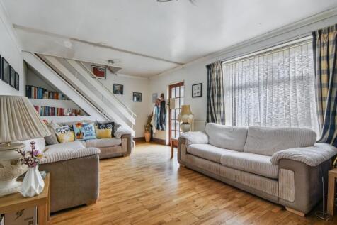 Charter Avenue, Coventry, CV4