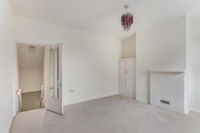 2 bed Terraced for sale Image 9