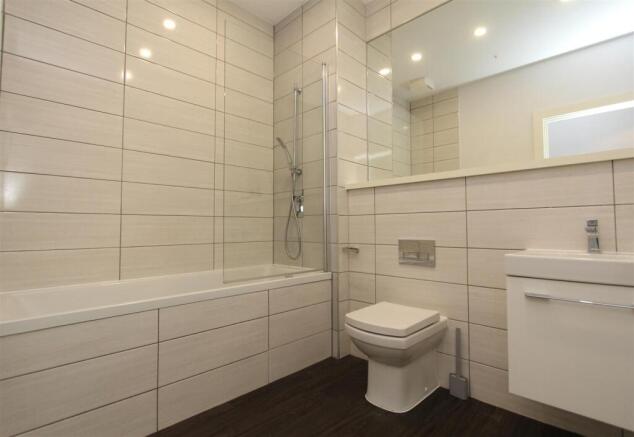 2 bed Flat to rent Image 6